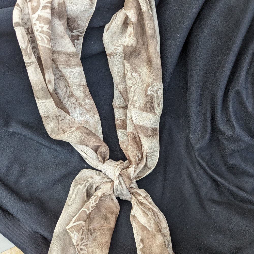 Scarf - Floral in Shades of Beige